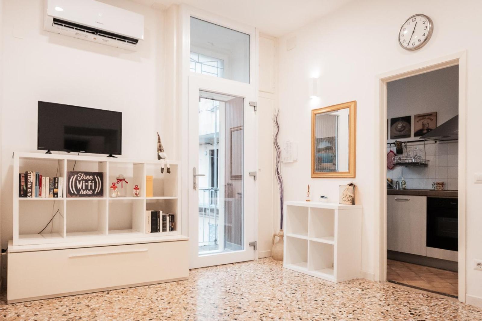 Ferienwohnung Casa Imbarcadero Lecco Exterior foto